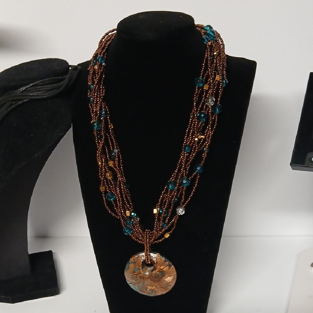 Elegant Multicolor Beaded Necklace With Glass Pendant
